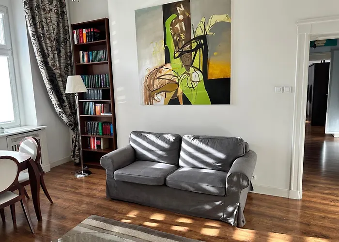 Unique Center דירה